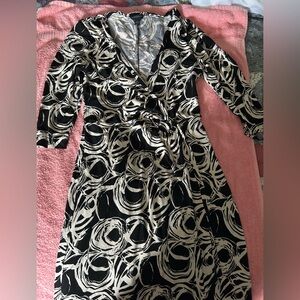 Banana Republic Black and White Patterned Wrap Dress